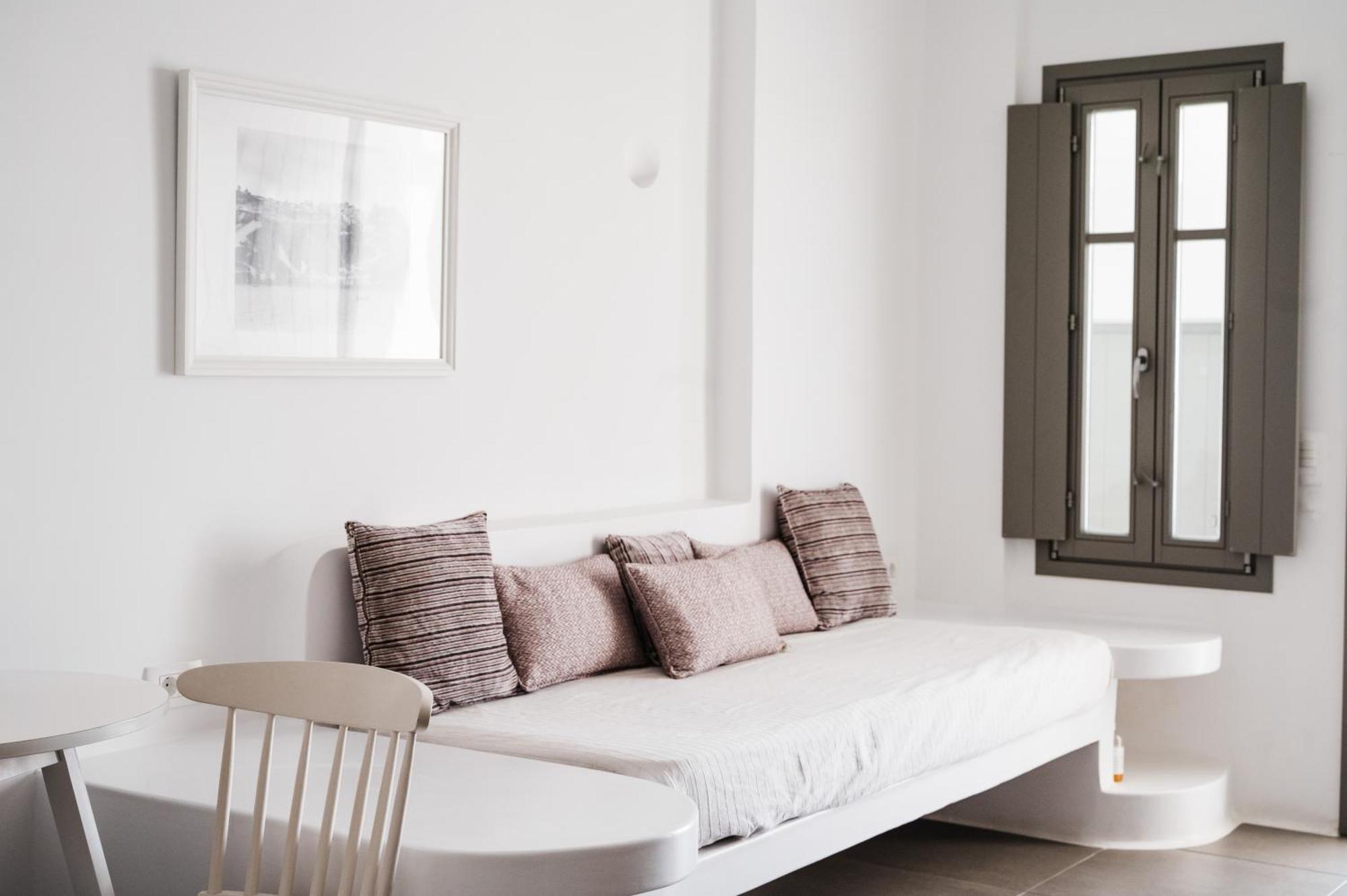 Amphitrite Suites Santorini Vothon Екстер'єр фото