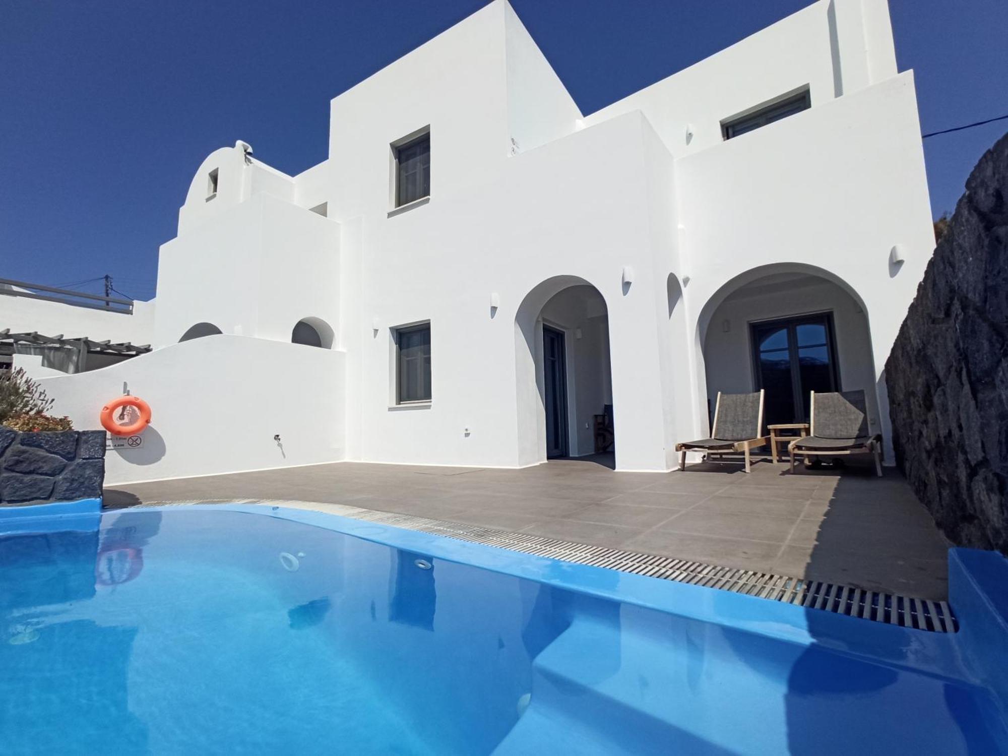 Amphitrite Suites Santorini Vothon Екстер'єр фото
